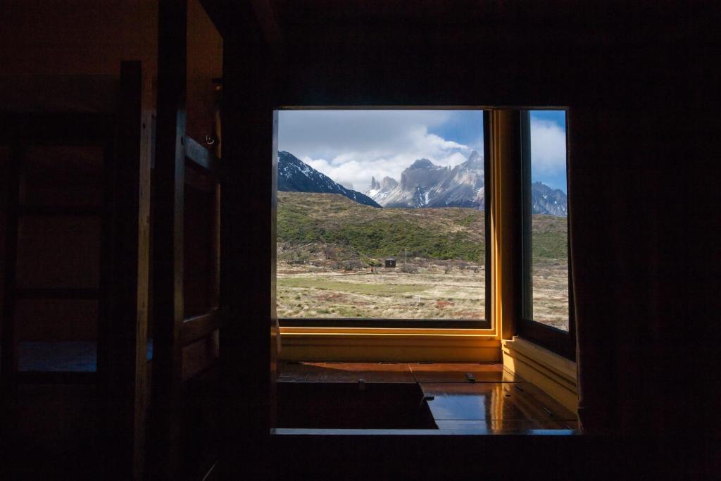 Refugio Vertice Paine Grande Torres del Paine National Park Exterior photo